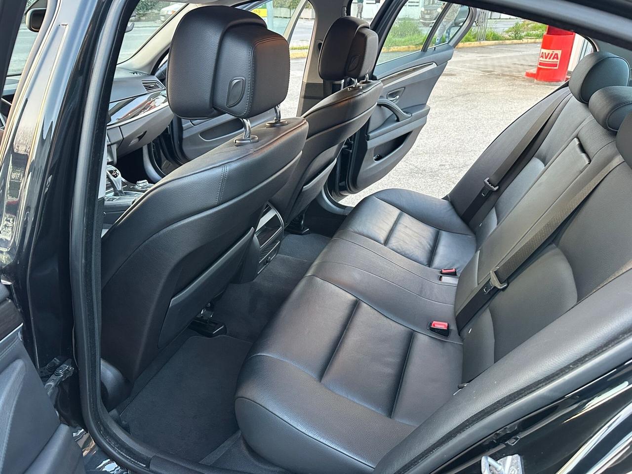 BMW 525D Touring xdrive 2011