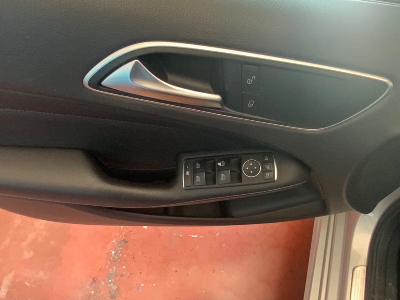 Mercedes-benz B 180 CDI Premium
