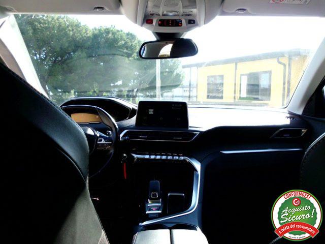 PEUGEOT 3008 BlueHDi 130 S&S EAT8 Allure