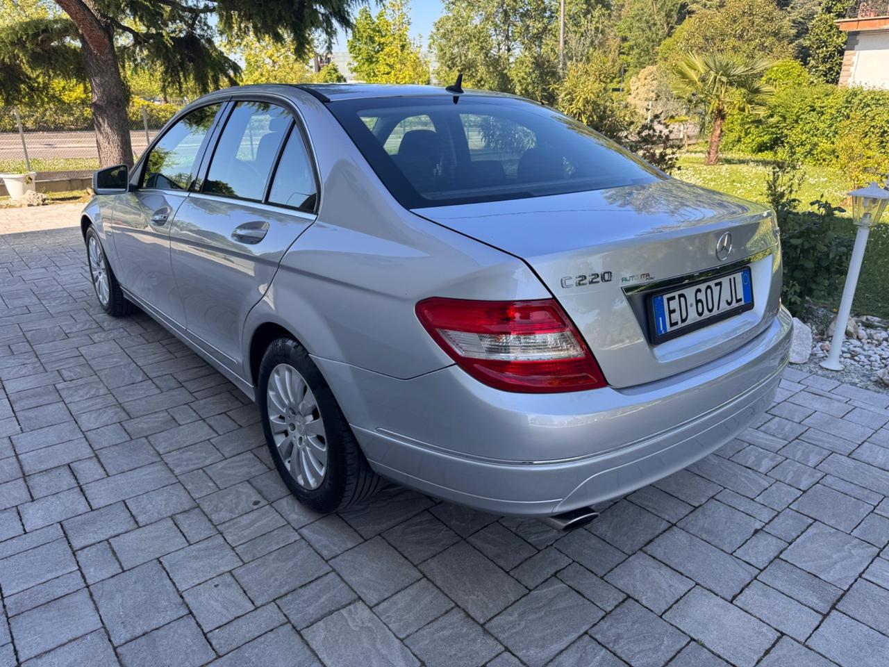 Mercedes-benz C 220 CDI BlueEFFICIENCY Elegance