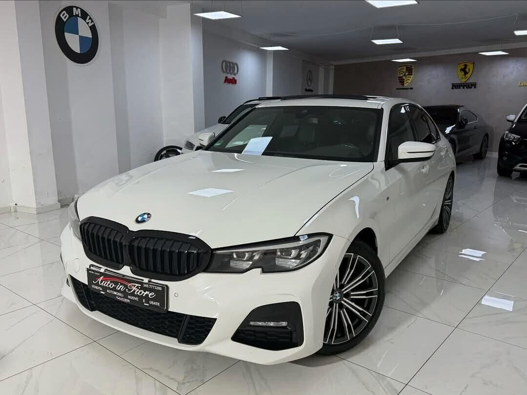 BMW 318 M-SPORT TETTO PANORAMICO APRIBILE,FULL OPTIONAL