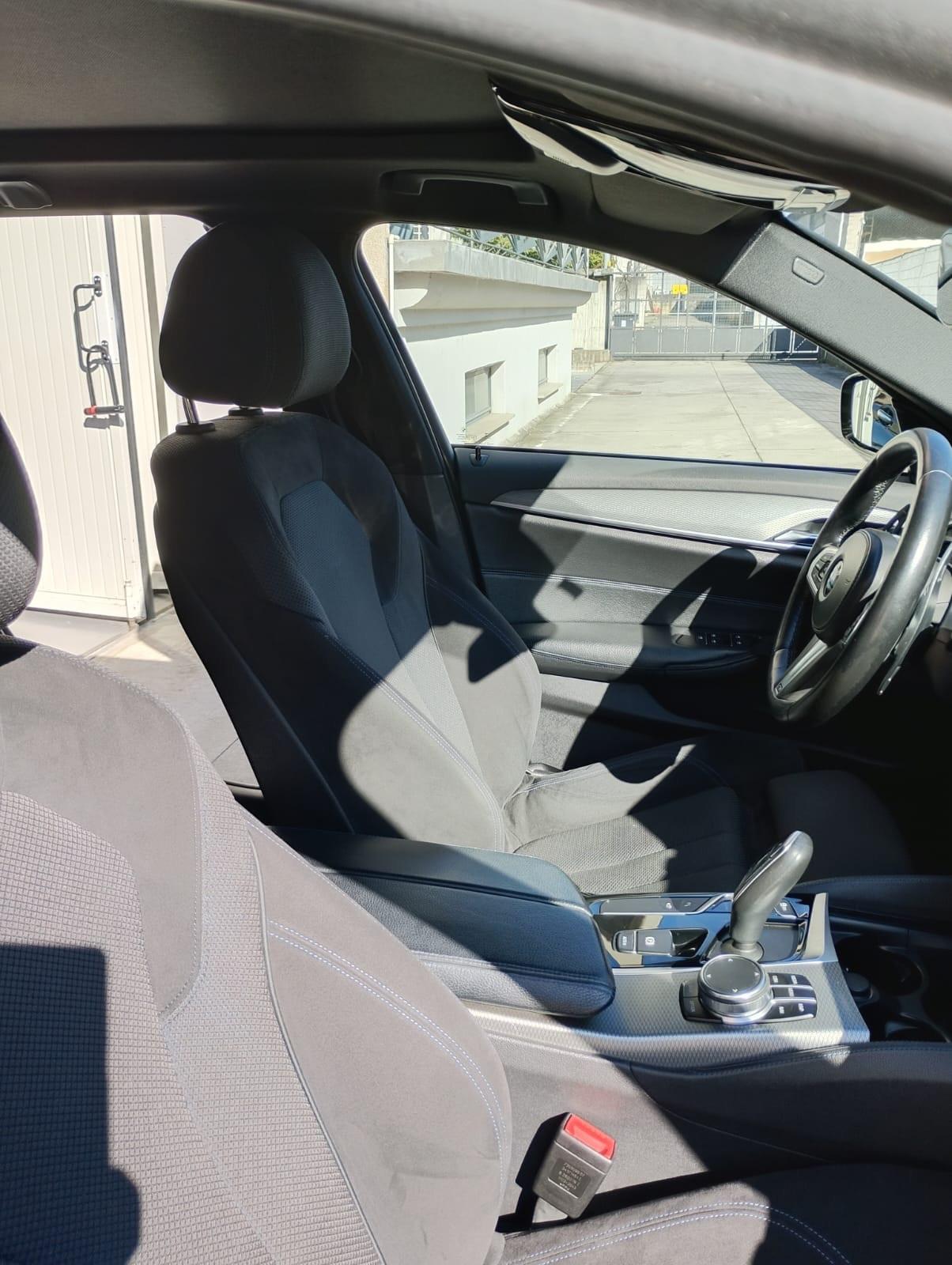 Bmw 530 530d xDrive Touring Msport