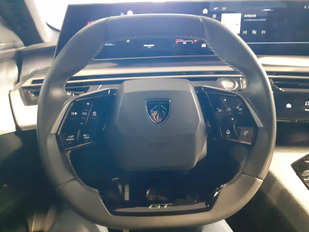 Peugeot 3008 Hybrid 145cv e-DCS6 GT