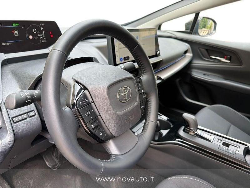 Toyota Prius Plug-in Hybrid Lounge