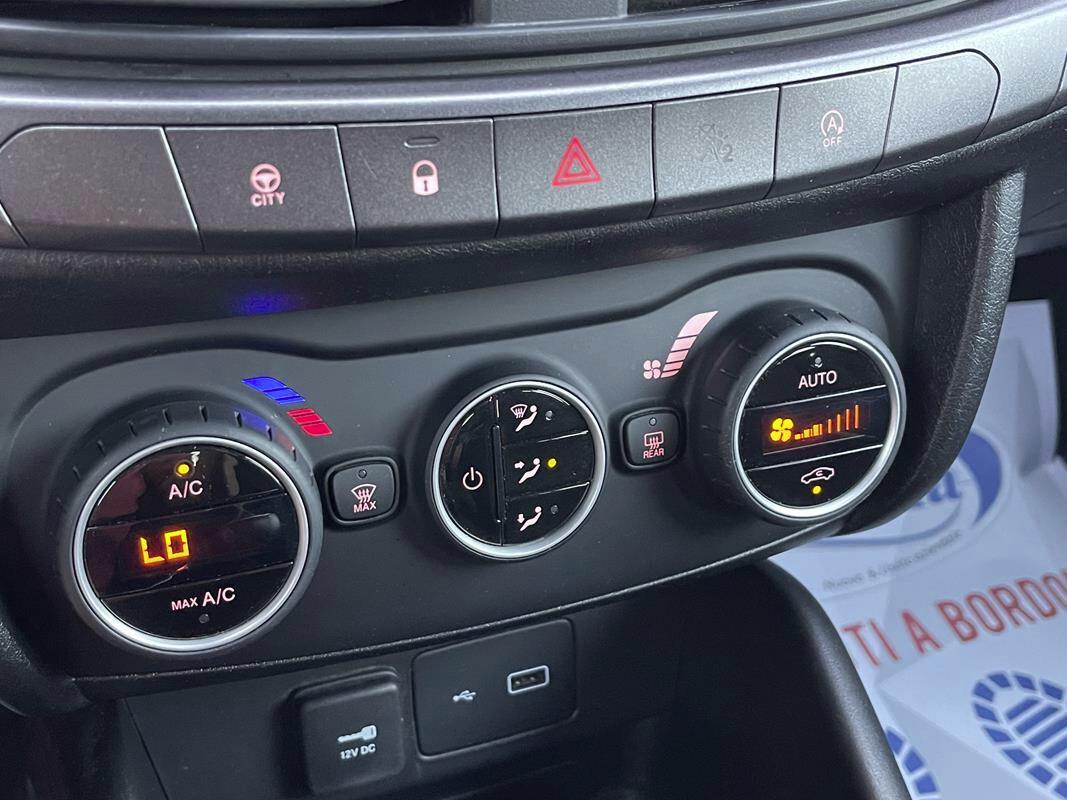 Fiat Tipo 1.6 Mjt S&S S-Design (Bicolor - Pak black -Cerchi 18° - Fari Bi-xenon led - retrocamera)