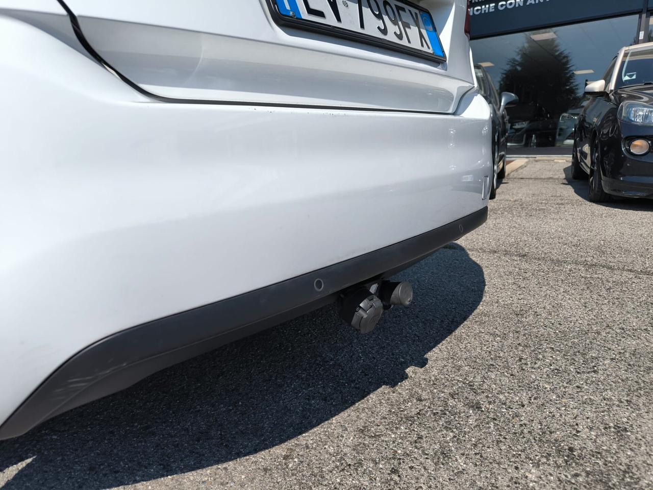 Peugeot 308 1.6 e-HDi 115 CV Stop&Start Business *GANCIO TRAINO*