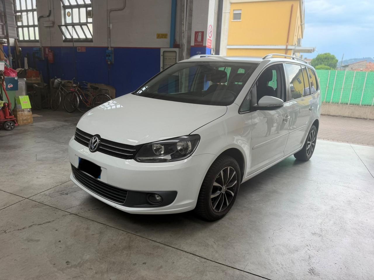 Volkswagen Touran 1.4 TSI Trendline EcoFuel