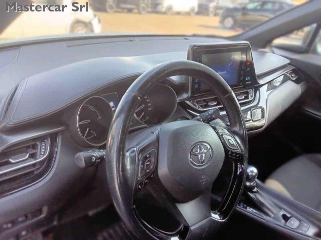 TOYOTA C-HR C-HR I 2016 1.8h Business 2wd e-cvt - FR567AS