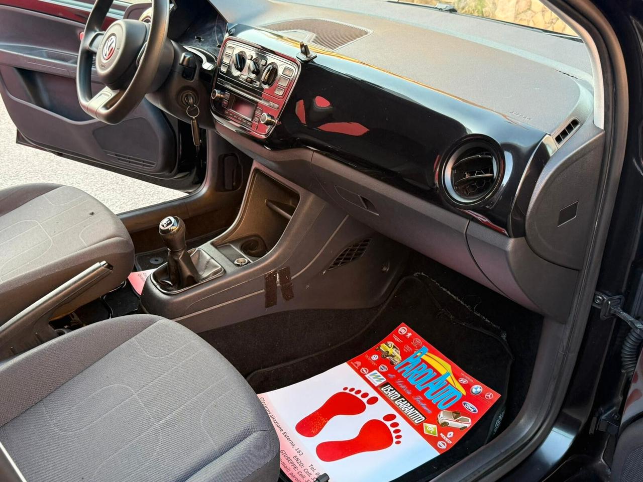 Volkswagen up! 1.0 60cv 5p. move - 2013