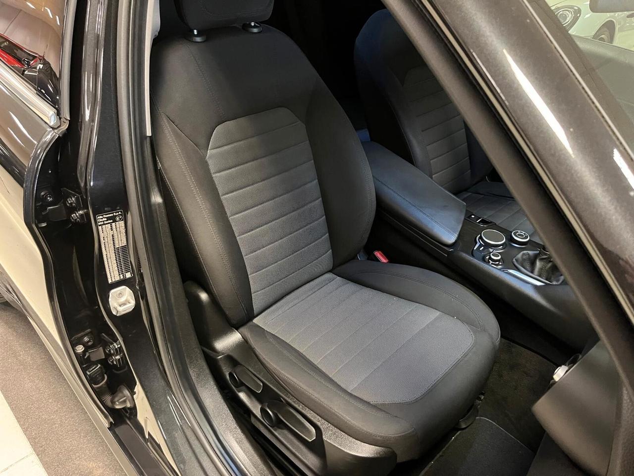 Alfa Romeo Giulia 2.2 Turbodiesel 150 CV Super
