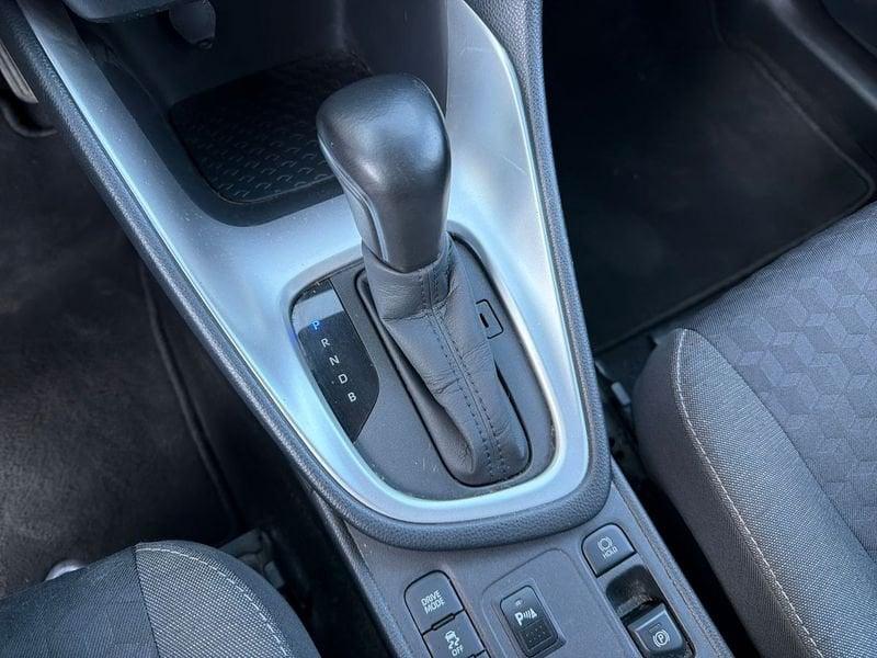 Toyota Yaris Yaris 1.5h Trend