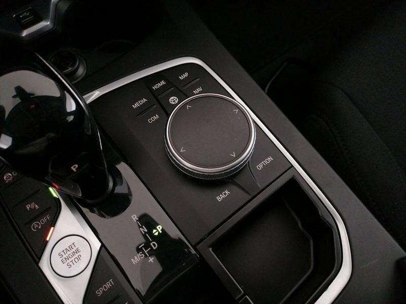 BMW Serie 1 116d Advantage auto