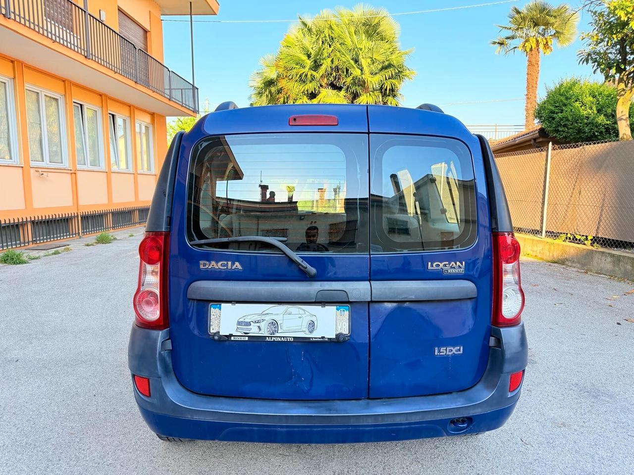 Dacia Logan 1.5 dCi 50kw 7 posti ok Neopatentati