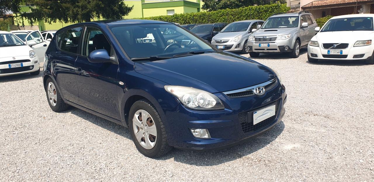 Hyundai i30 1.4 16V 109CV 5p. BlueDr. GPL benzina, Active