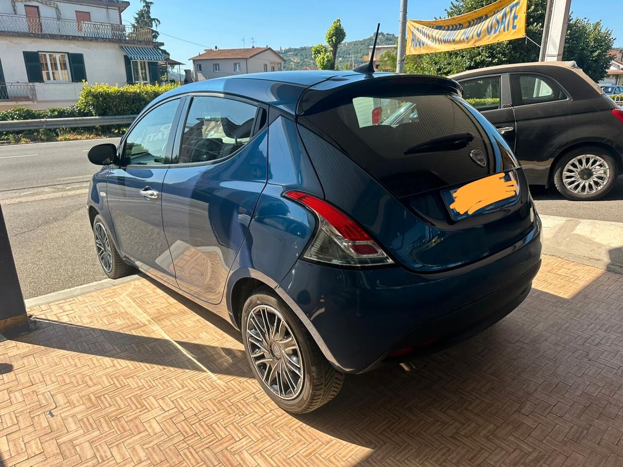 Lancia Ypsilon 1.0 FireFly 5 porte S&S Hybrid Alberta Ferretti