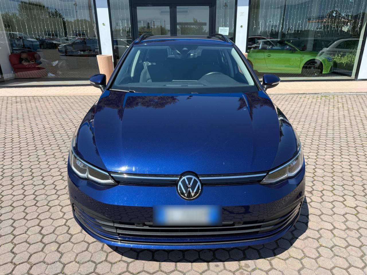 Golf Variant 2.0 TDI SCR DSG Life OK NEOPATENTATI