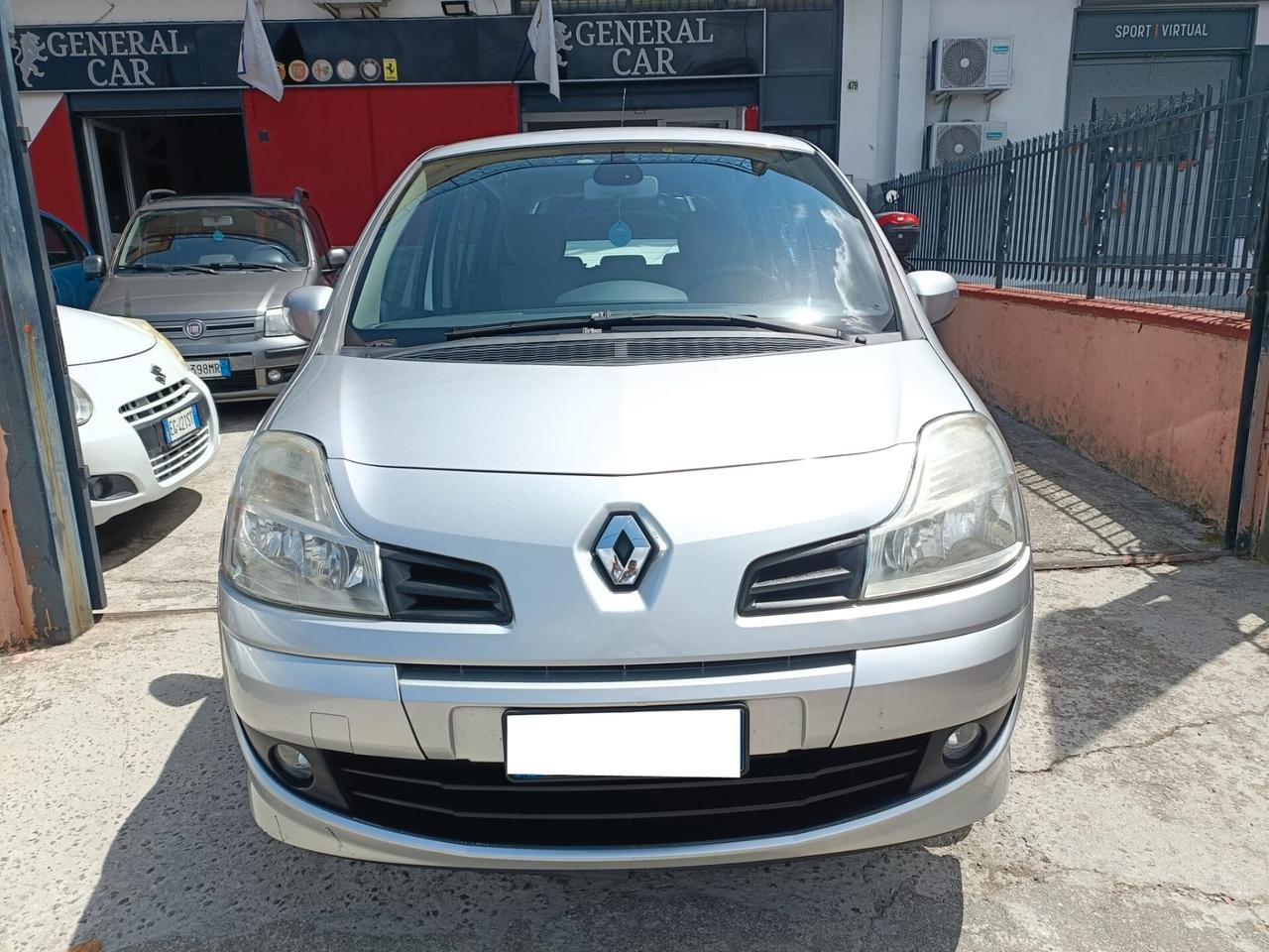 Renault Modus 1.2 16V Dynamique Automatic