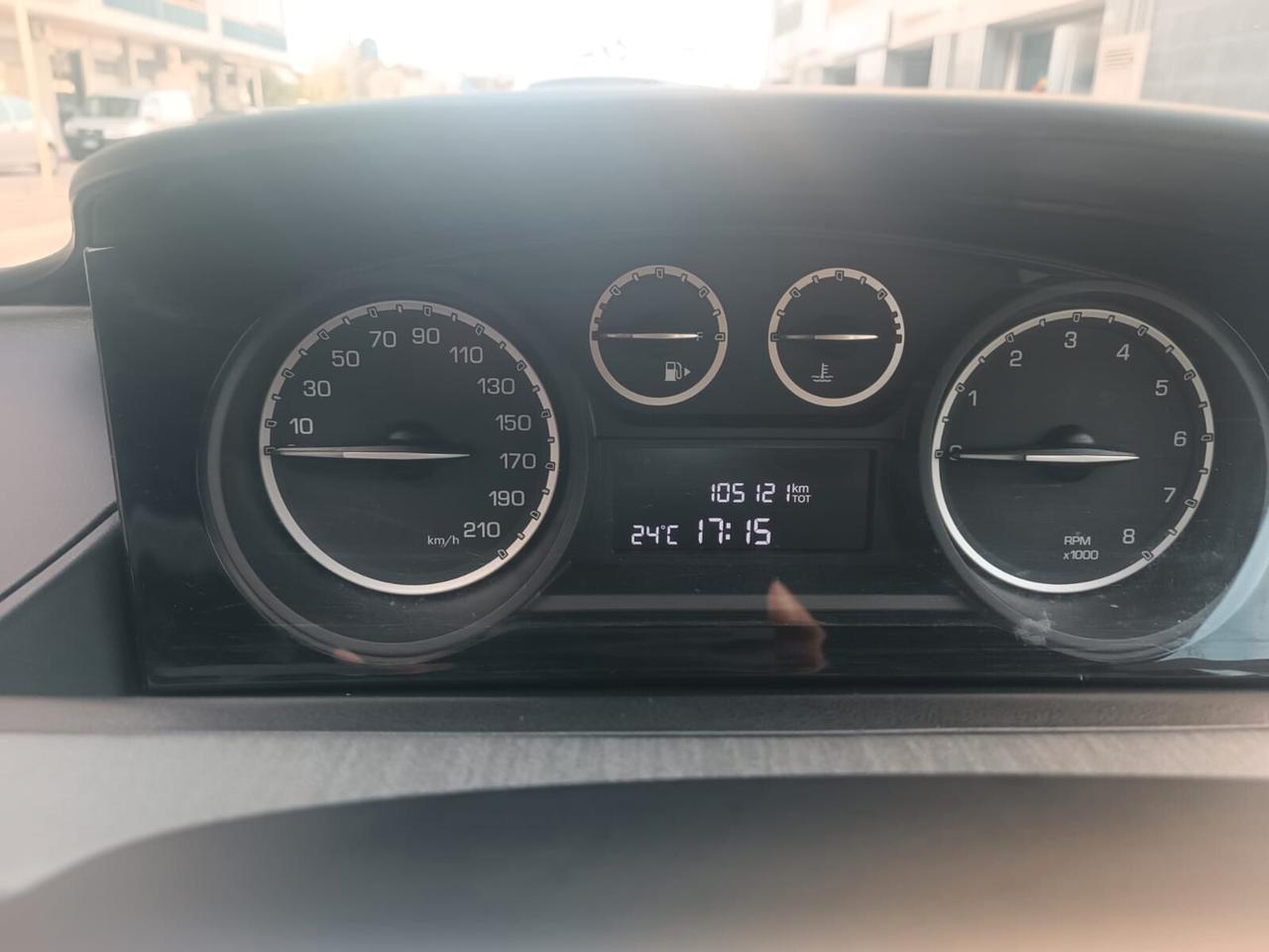 Lancia Ypsilon 1.2 69 CV 5 porte Silver