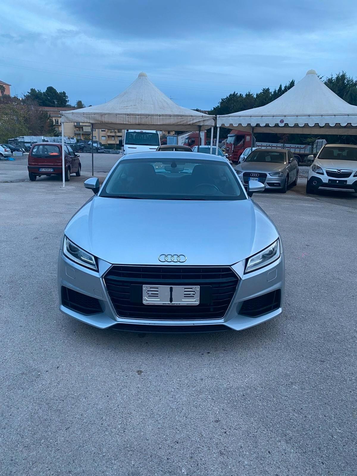 Audi TT Coupé 2.0 TDI ultra S line