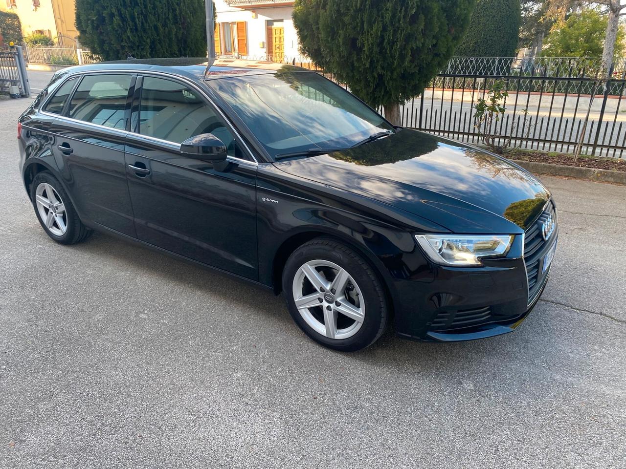 AUDI A3 1.4 G-TRON 110cv RESTYLING