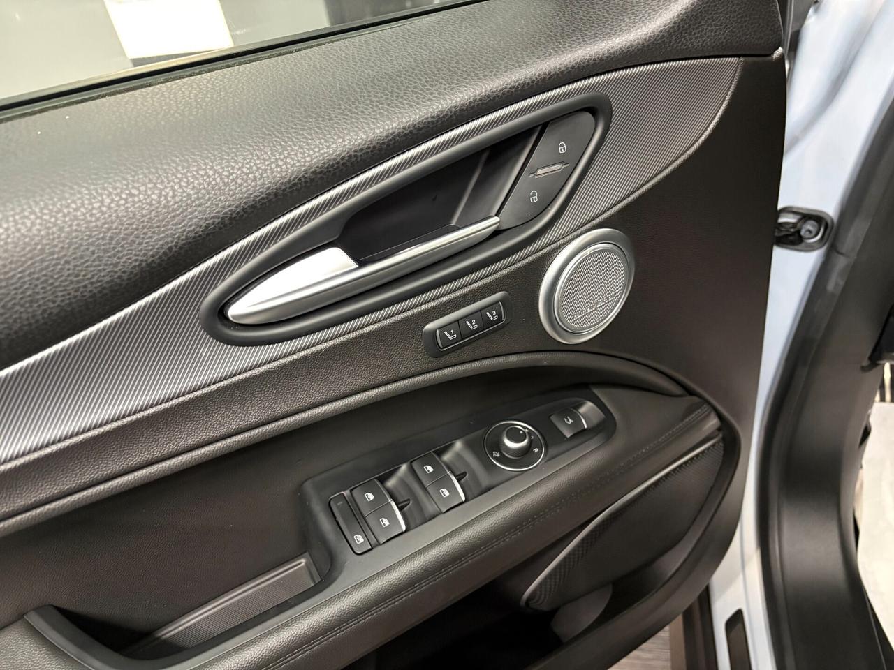 Alfa Romeo Stelvio 2.2 Q4 190cv Automatica Sprint ITALIANA FULL