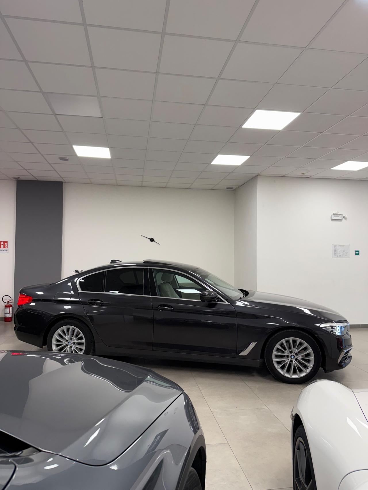 Bmw 520 520d xDrive Luxury
