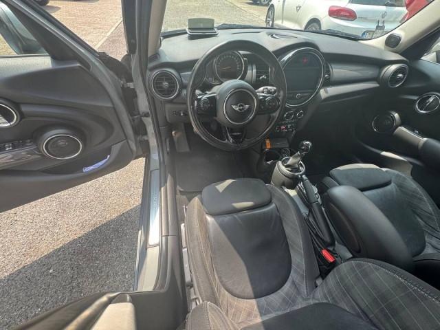 Mini Mini IV F55-F56 2014 1.5 Cooper D Hype Seven 5p