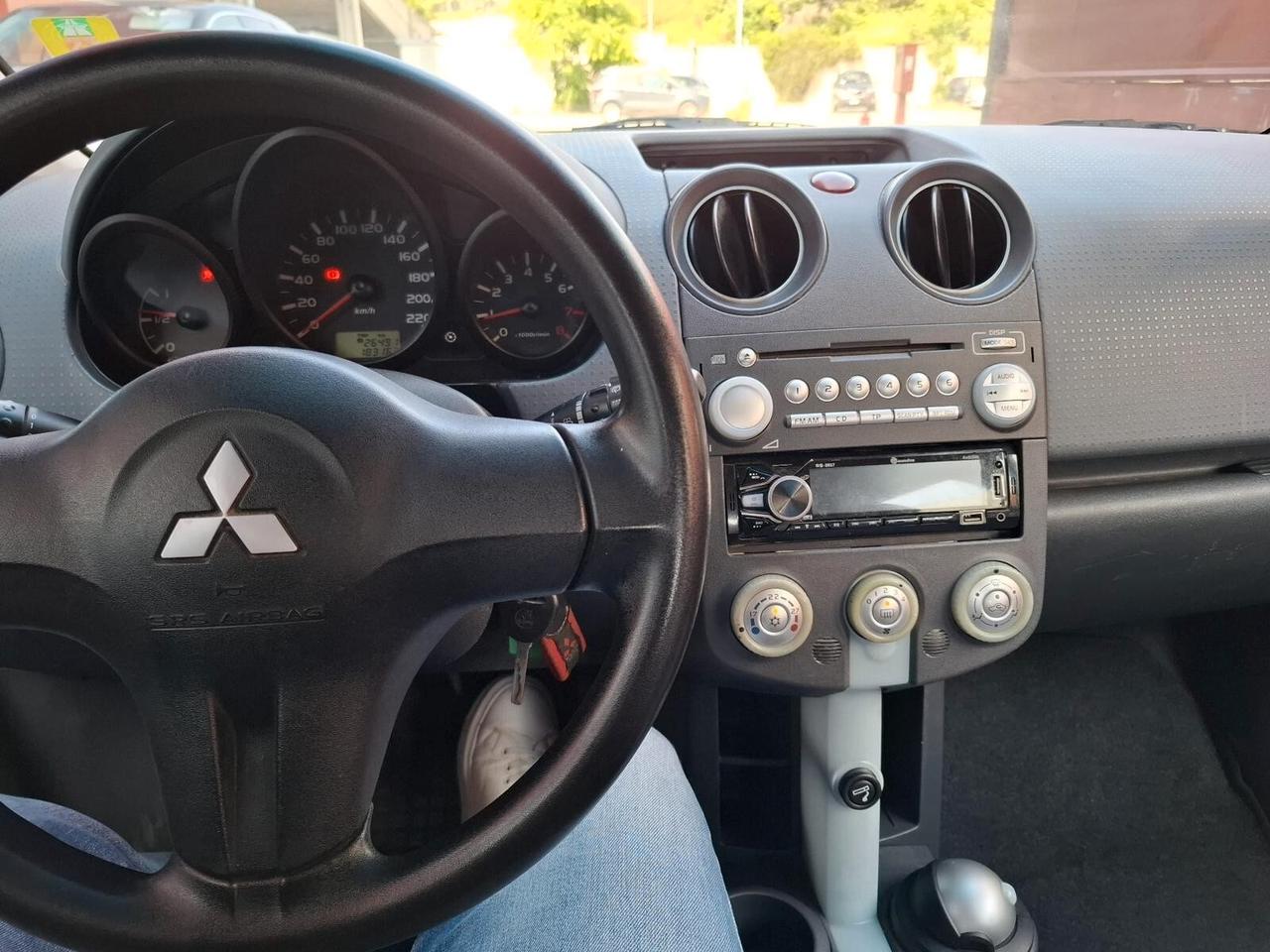 Mitsubishi Colt