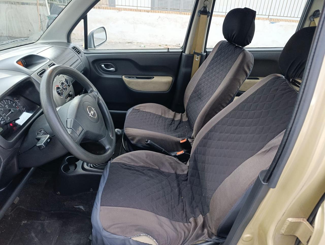 Opel Agila 1.2 16V 'Njoy