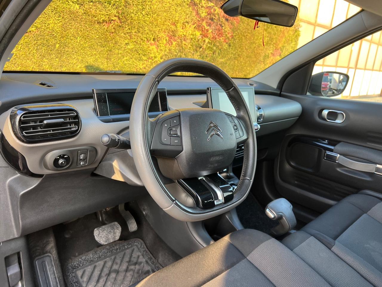 Citroen C4 Cactus BlueHDi 100 S&S ETG6 Shine