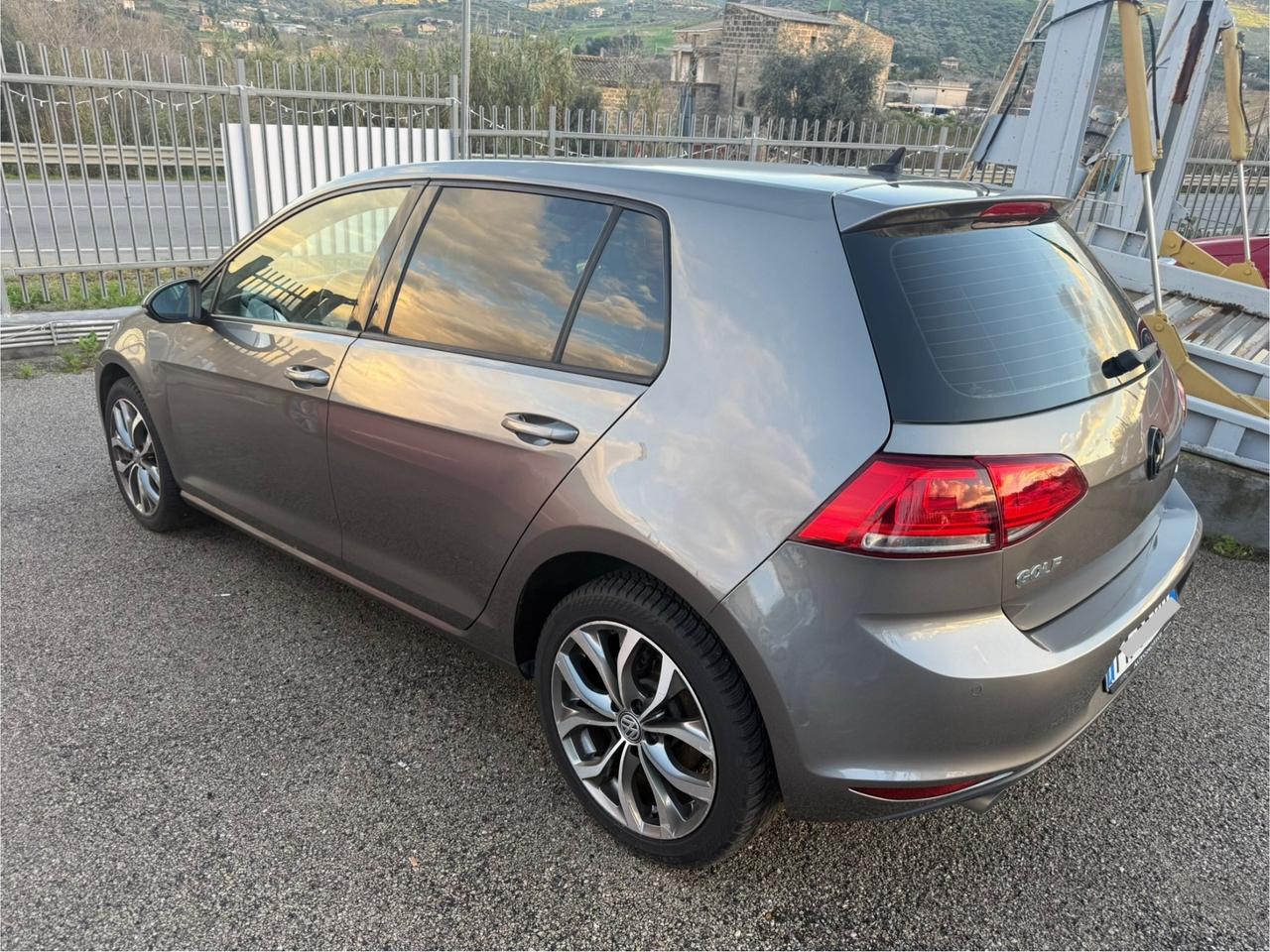 Volkswagen Golf 1.6 TDI 115 CV 5p. Highline BlueMotion Technology