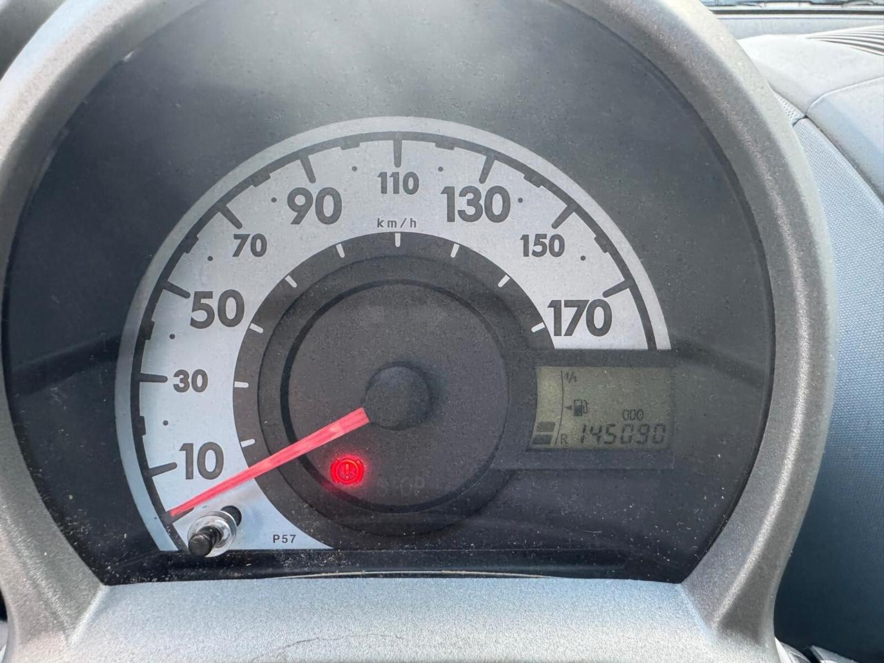 Peugeot 107 1.0 68CV 3p. Sweet Years