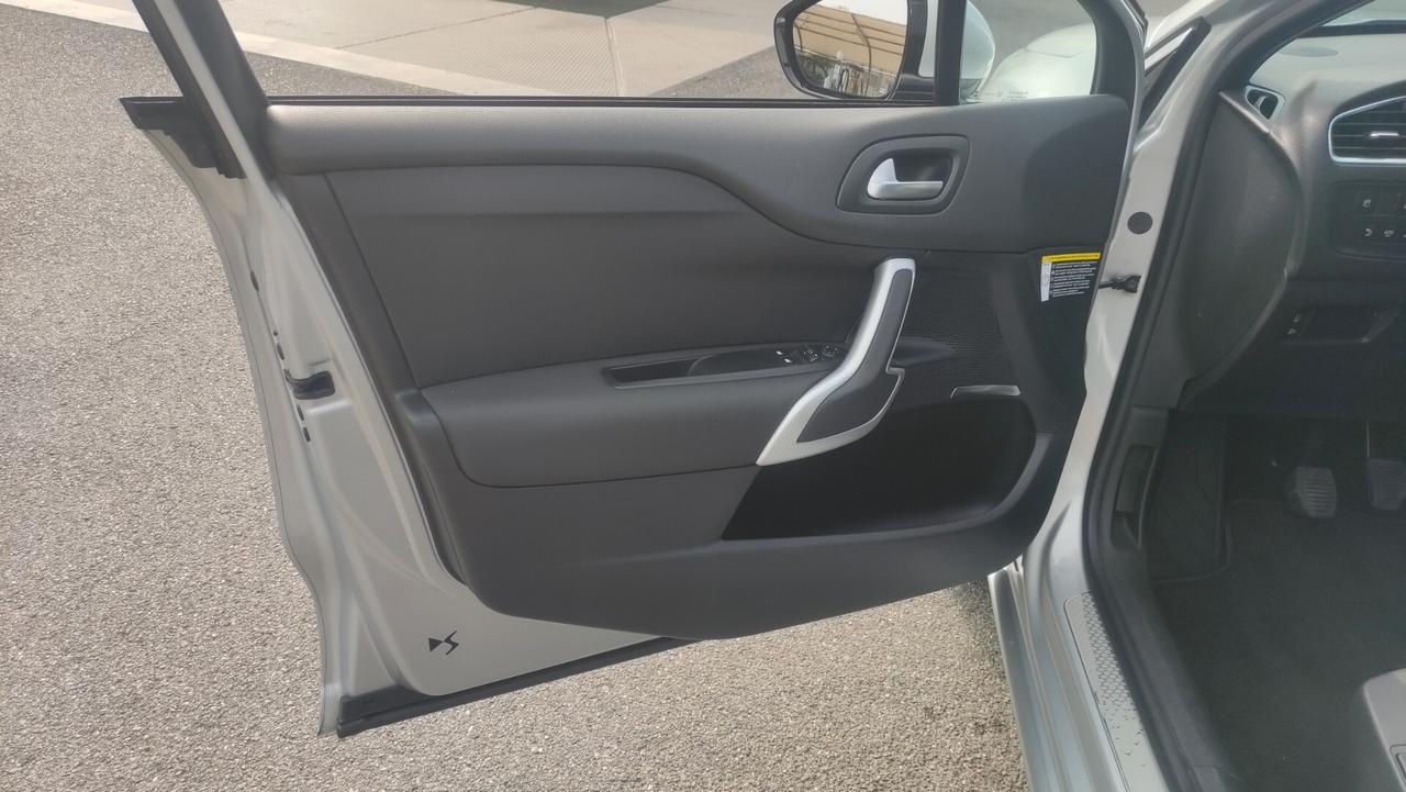 Ds DS4 BlueHDi 120 S&S EAT6 Sport Chic NEOPATENTATI - 2015