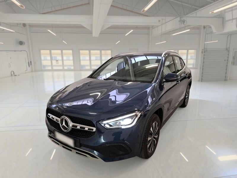 MERCEDES-BENZ GLA 250 AUTOMATIC EQ-POWER BUS EXTRA CROSSOVER