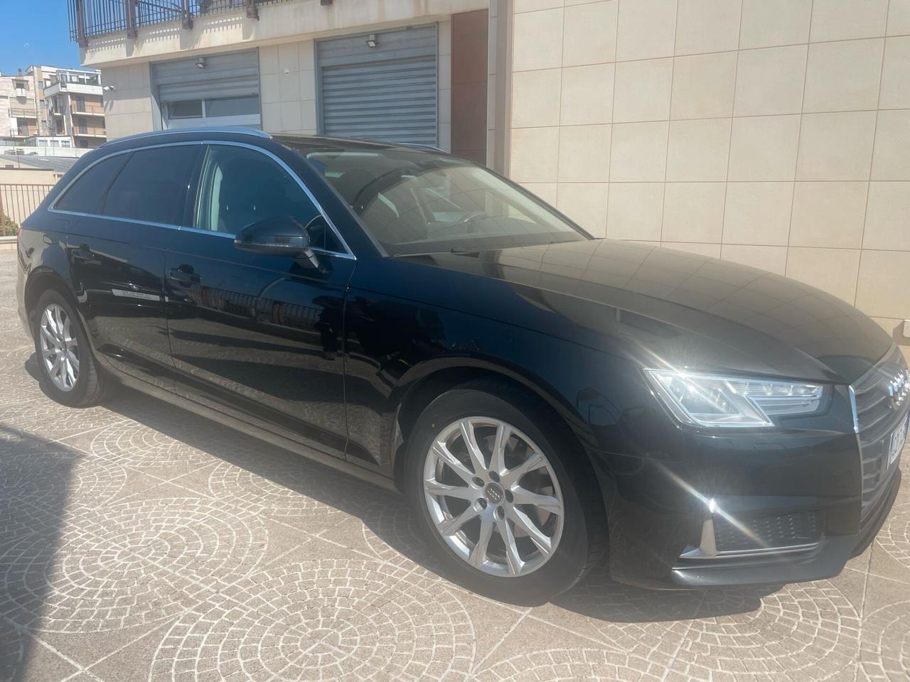 Audi A4 Avant 2.0 TDI 150 CV S tronic