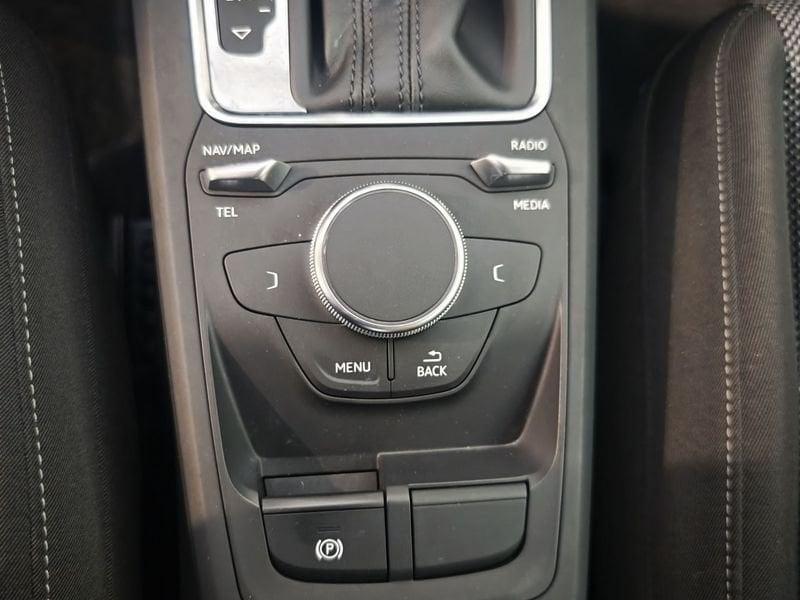 Audi Q2 30 TDI S tronic Admired
