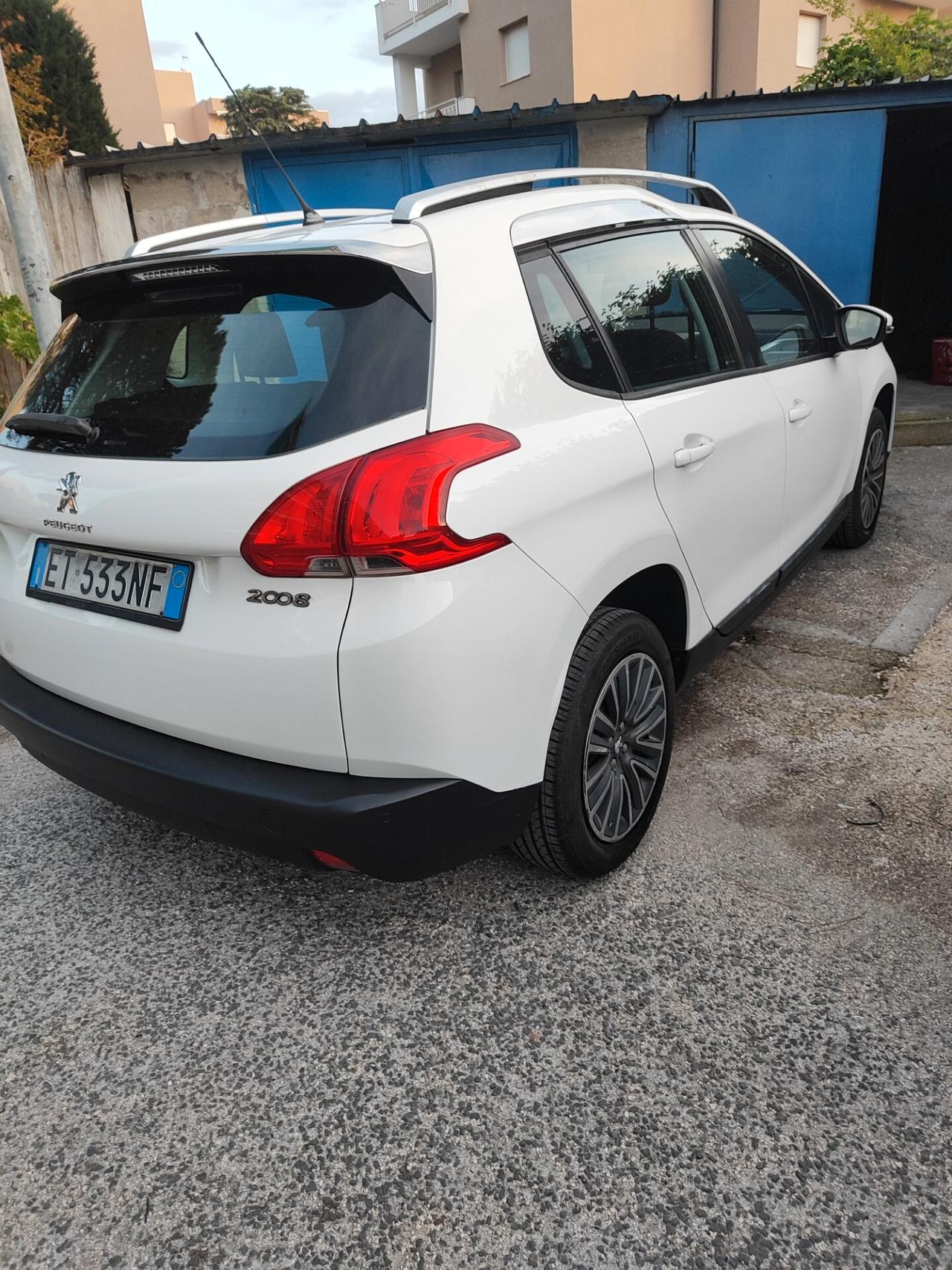 Peugeot 2008 1.4 HDi 68CV Active