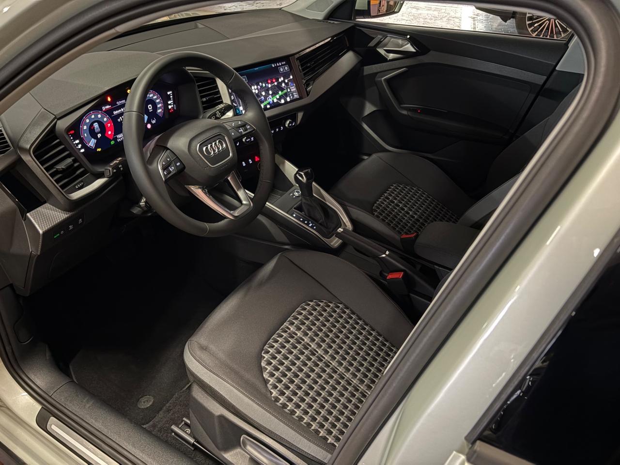 Audi A1 allstreet 35 TFSI S tronic Identity Contrast