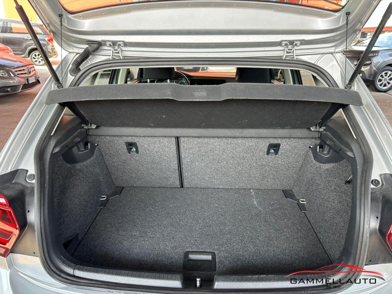 Volkswagen Polo 1.6 Comfortline 80CV