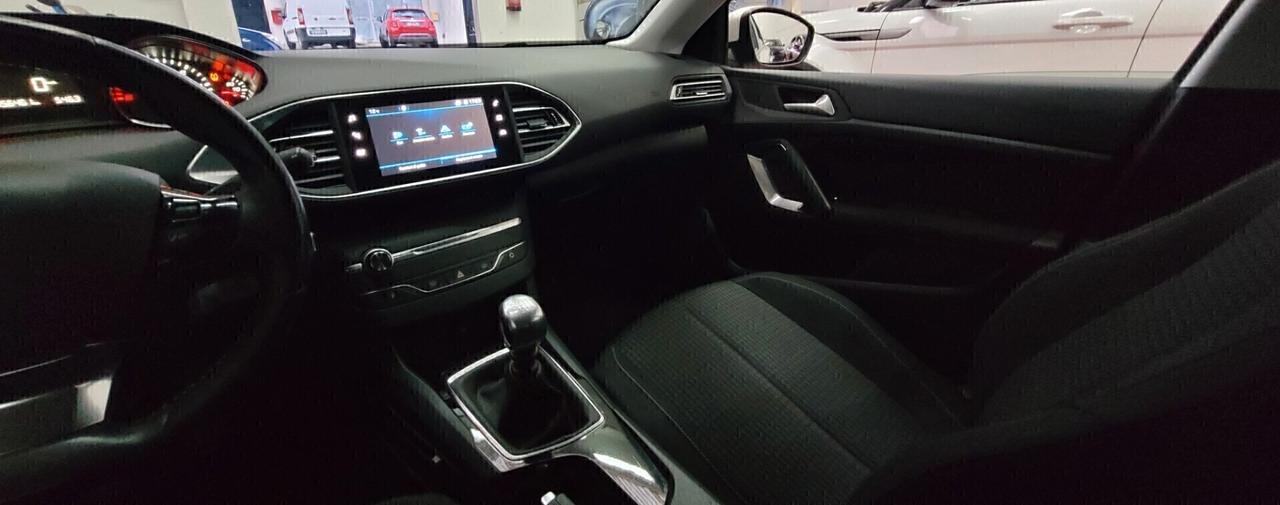 Peugeot 308 BlueHDi 130 S&S SW Business