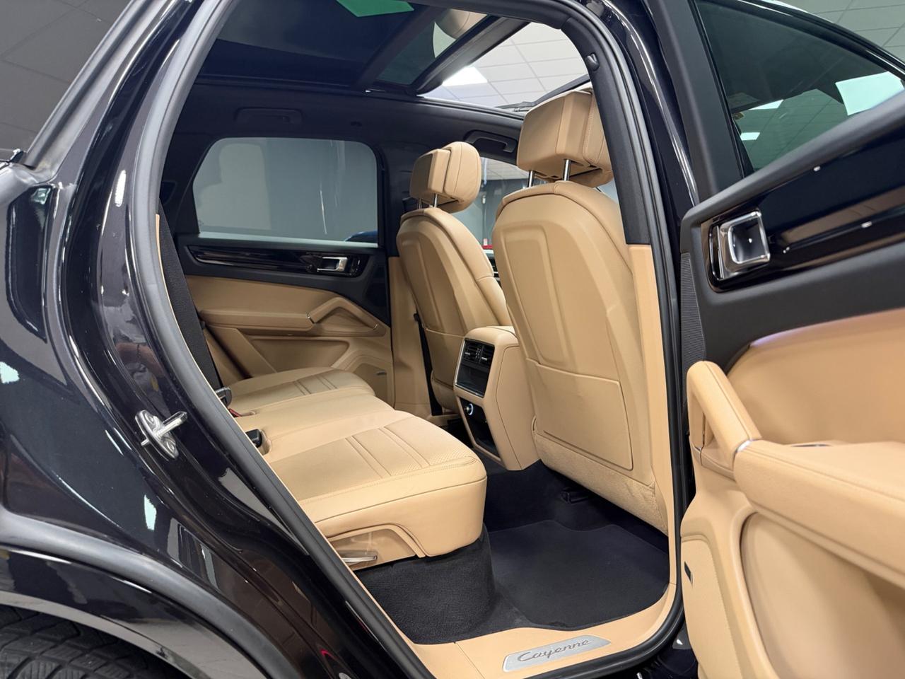 Porsche Cayenne 3.0 V6