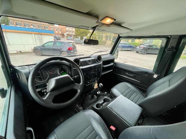 LAND ROVER Defender 110 2.4 TD4 CrewCab SE