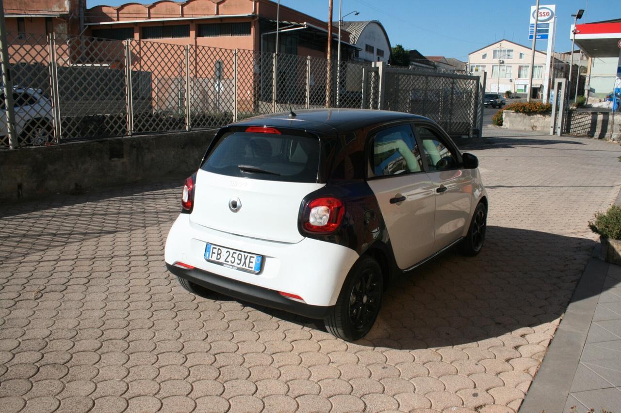 Smart ForFour 70 1.0 Passion