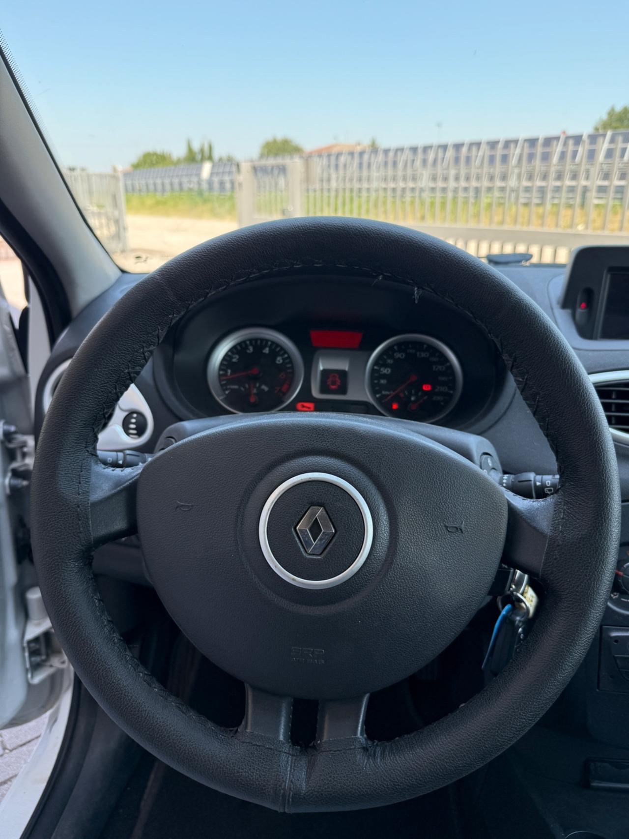 Renault Clio 1.2 16V 5 porte GPL Dynamique