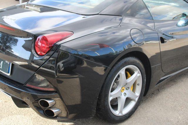 FERRARI California DCT