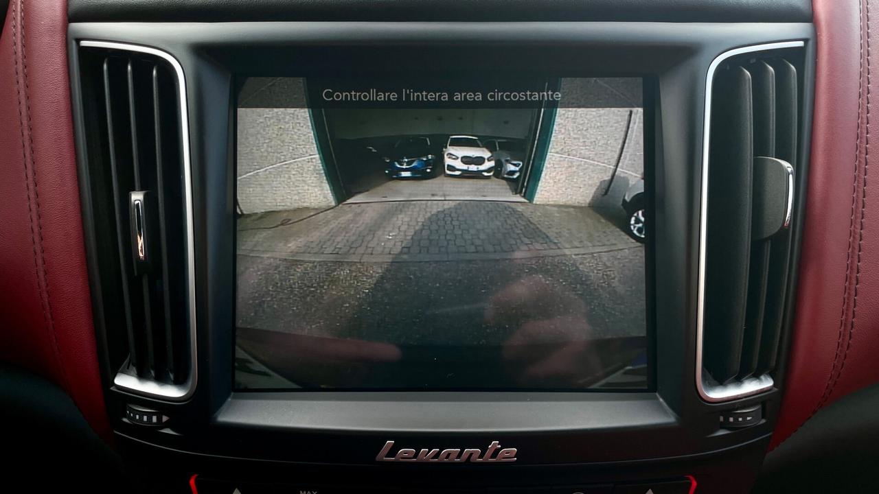 MASERATI LEVANTE 3.0 GRANSPORT Q4 V6 275CV - FULL LED, PELLE, SOSPENSIONI REGOLABILI, SEDILI ELETTRICI
