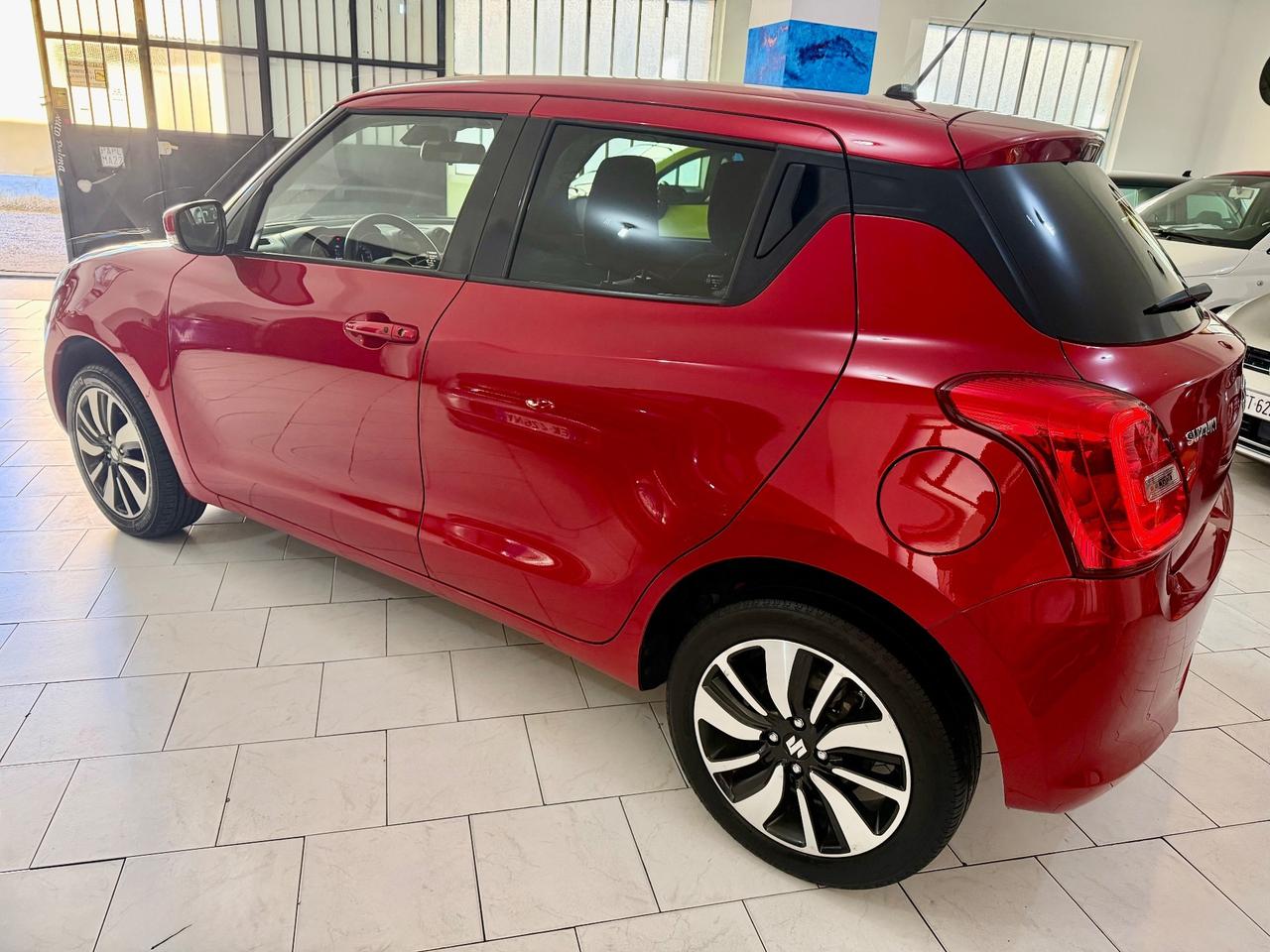 Suzuki Swift 1.2 Hybrid 4WD AllGrip Top