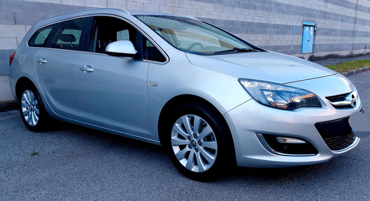 Opel Astra 1.6 CDTI 130CV Cosmo euro 6B neopatentati