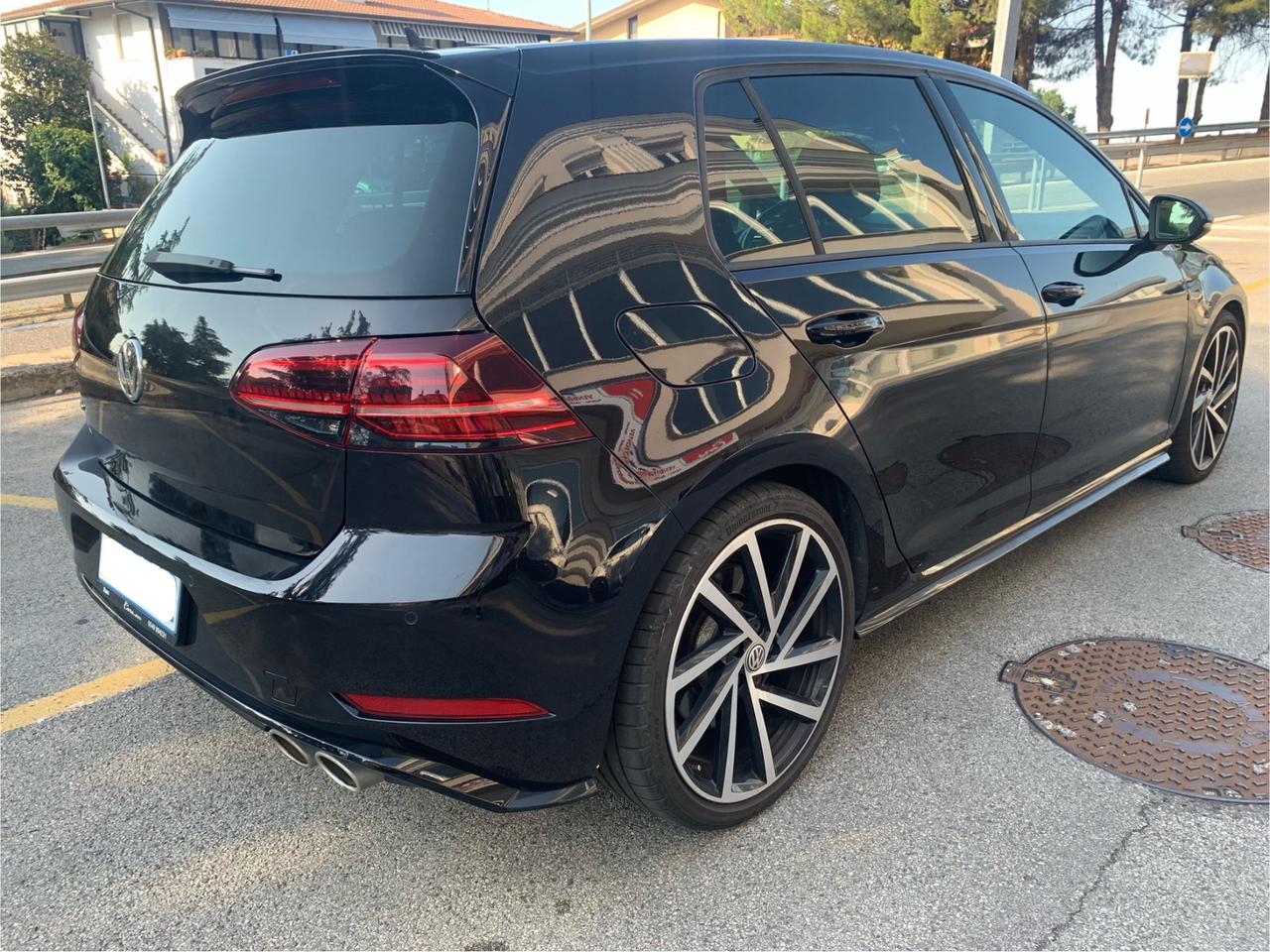 Volkswagen Golf R 2.0 TSI DSG 4MOTION 5p. BMT