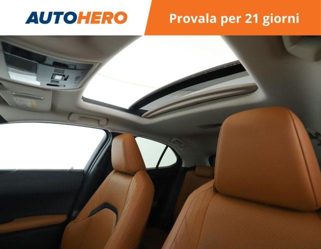 LEXUS UX Full Electric UX Hybrid 4WD Luxury